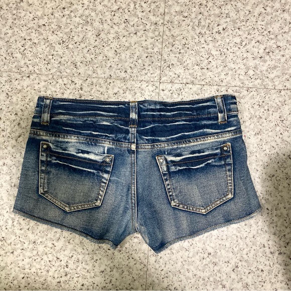 MATH. Womens shorts Sz7 - Picture 2 of 2
